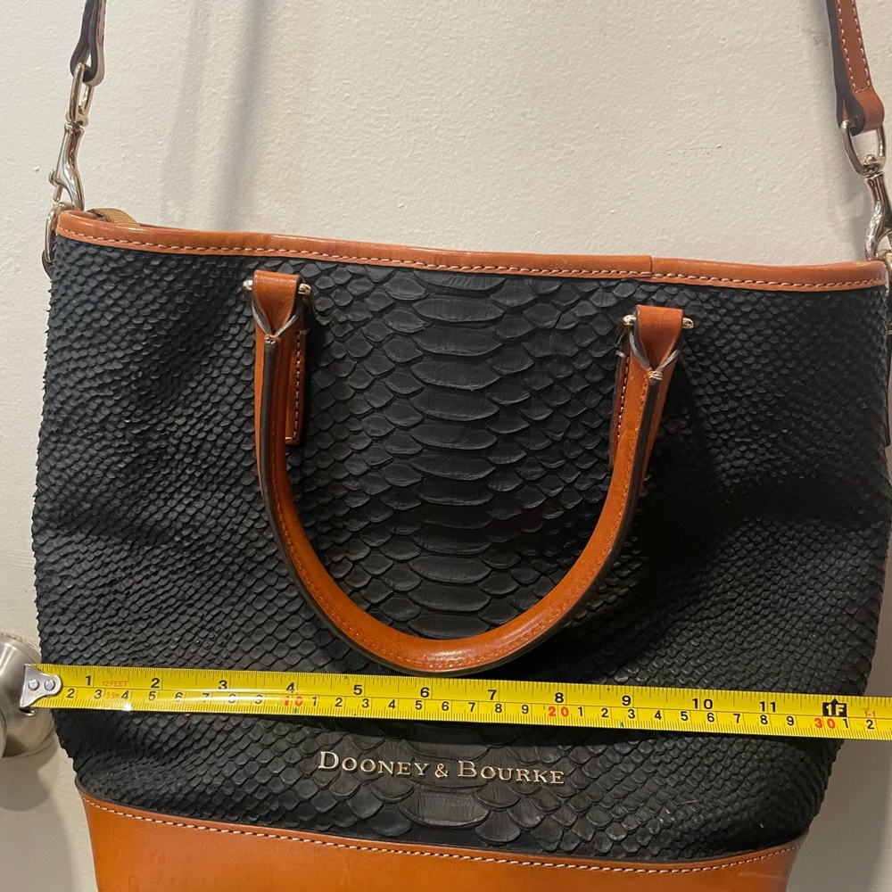 Dooney & Bourke Claremont Python Lina - image 2